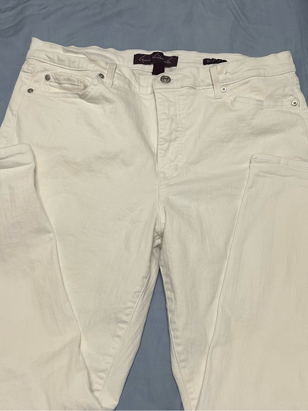 Gloria Vanderbilt White Boyfriend Jeans